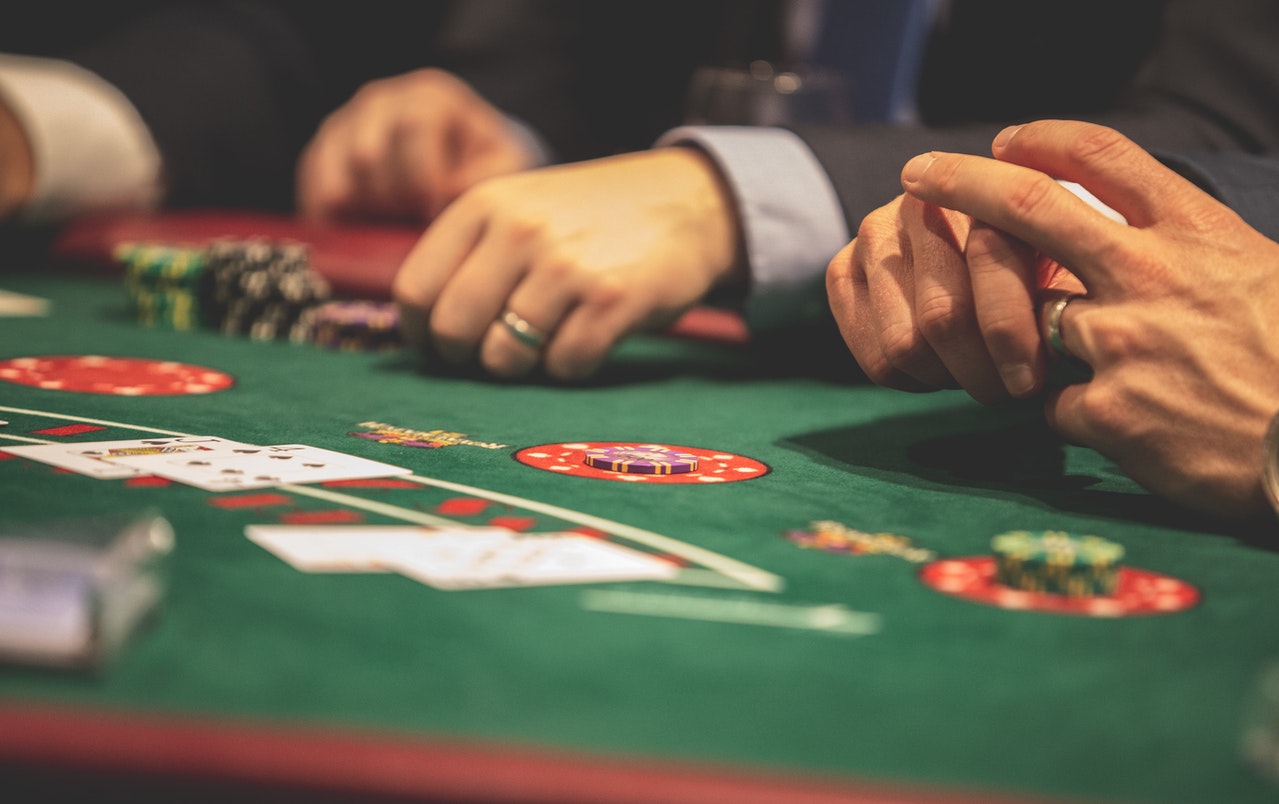 Hoe bereid je je op je eerste casinobezoek voor?